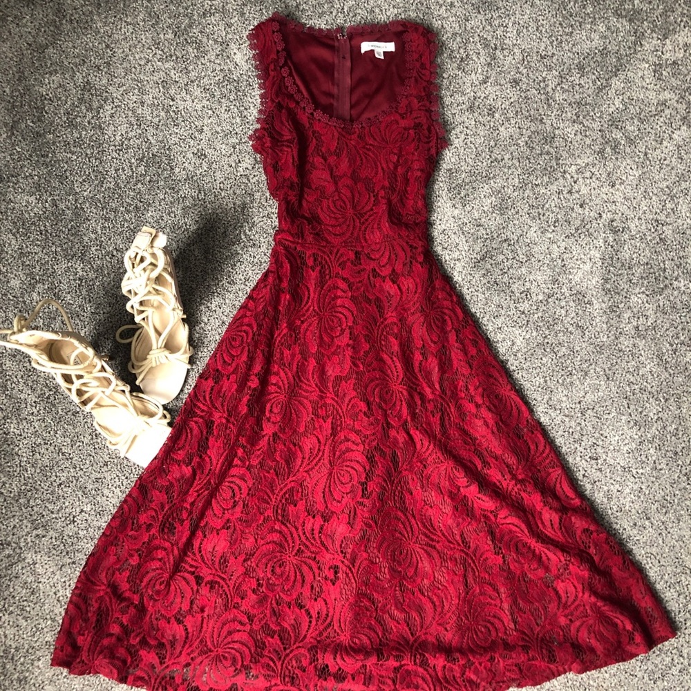 Francesca’s red vintage dress
